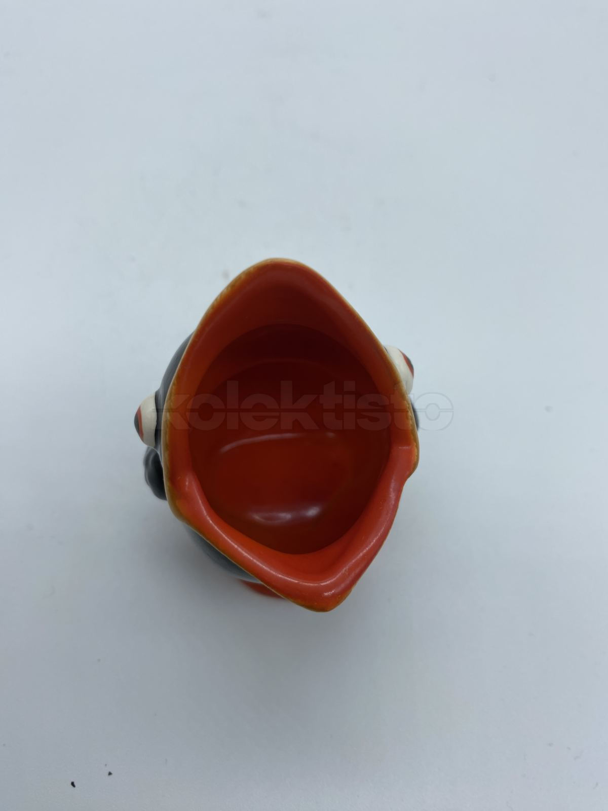 Porcelánový stojánek na párátka