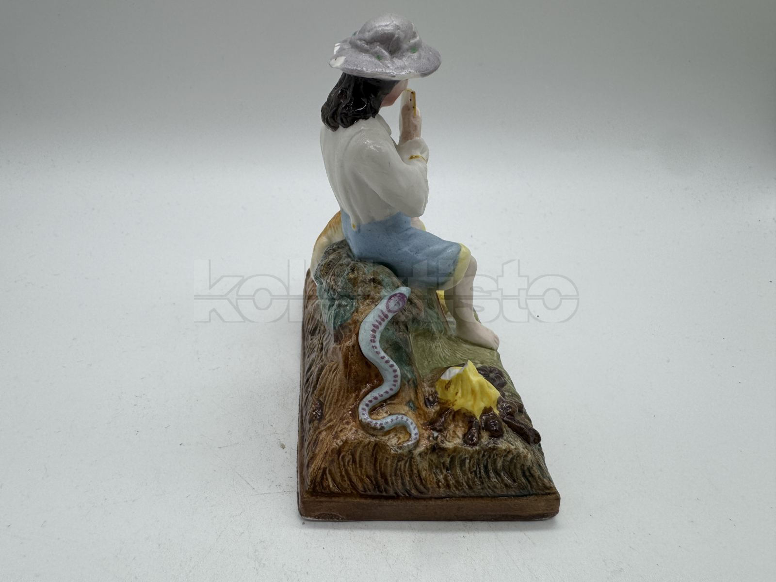 Porcelánová soška