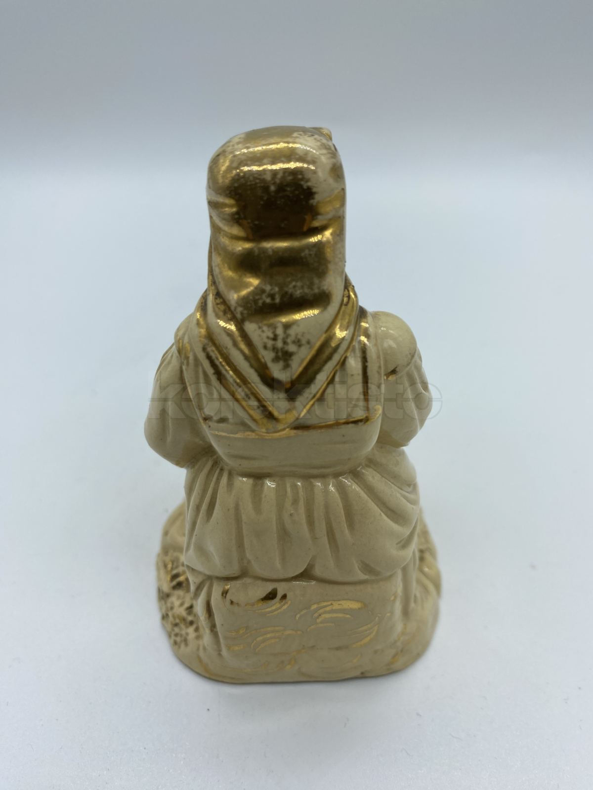 Keramická figurka ženy - stojánek na párátka