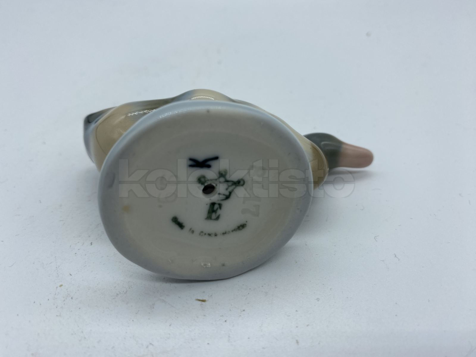 Porcelánová soška kachnička