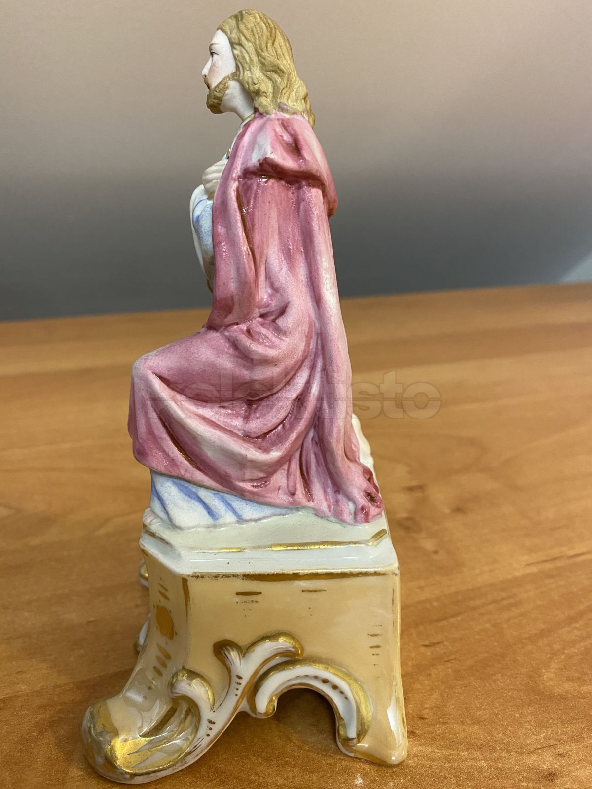 Porcelánová soška Krista, biskvit