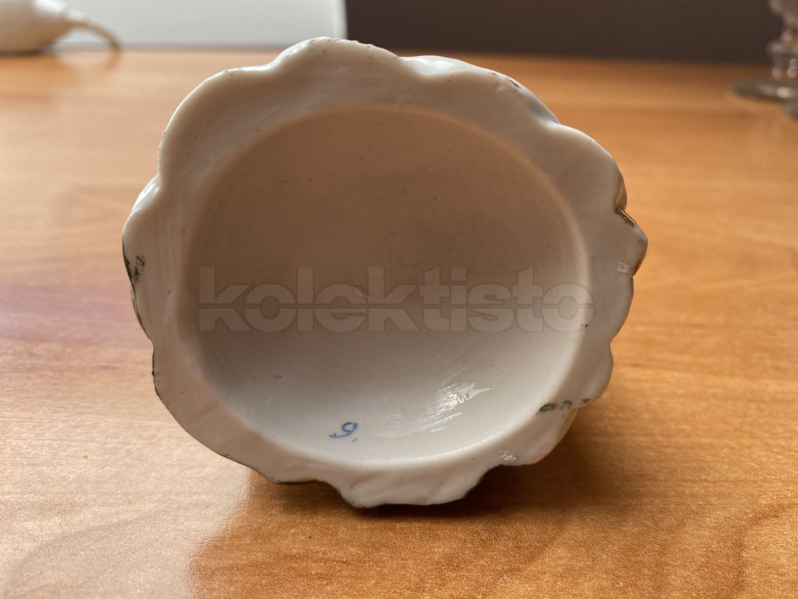 Porcelánová soška