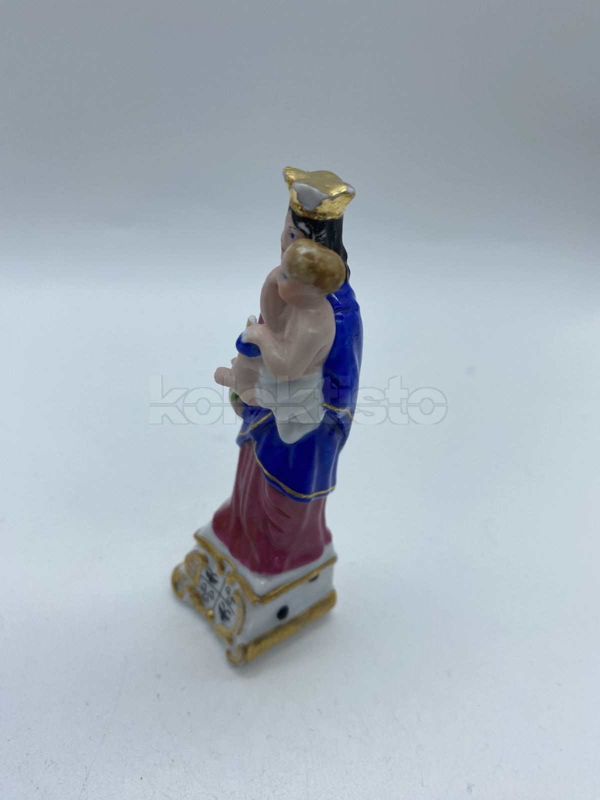 Porcelánová figurka sv. Marie