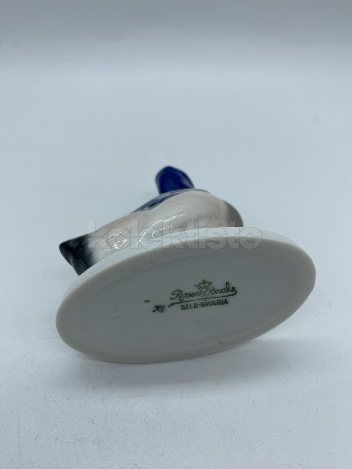 Porcelánová soška kachna