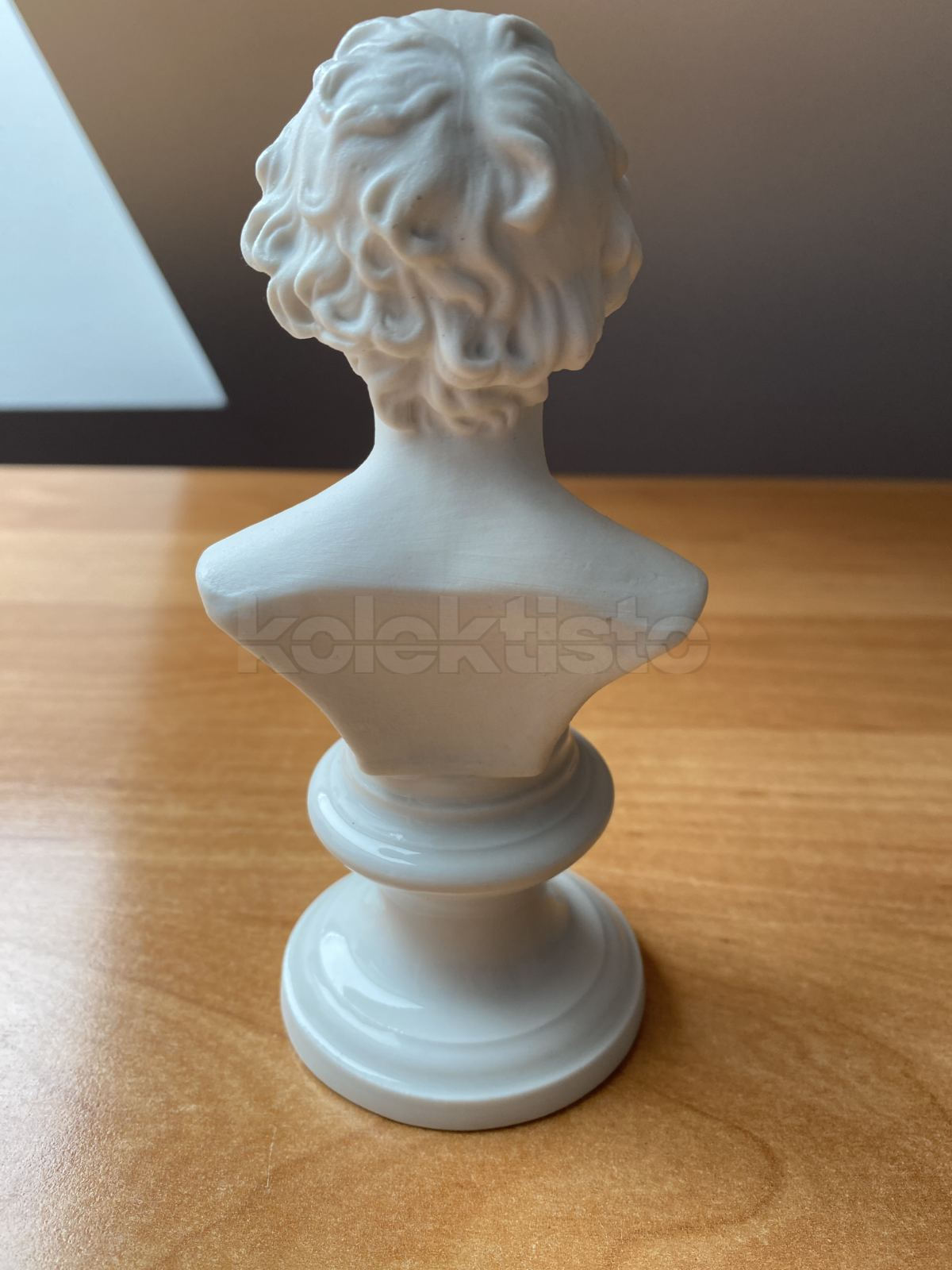Porcelánová busta Schiller, biskvit