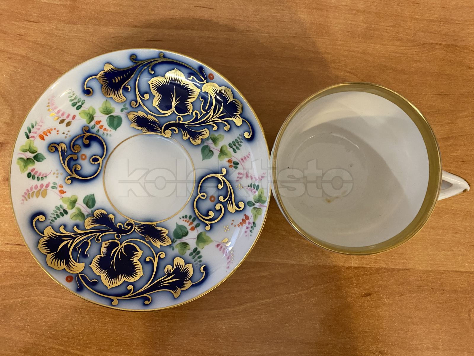Porcelánový šálek s podšálkem, cena za 1 ks, možno i v páru