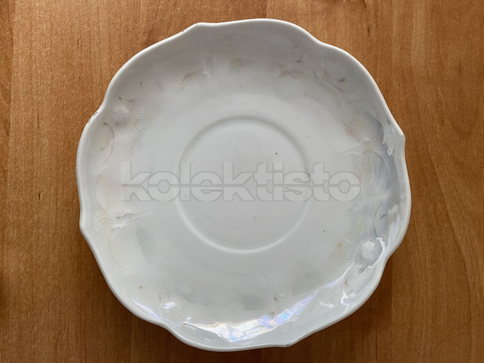Porcelánový talířek zn. CT, sada 2 ks, smyté zlacení
