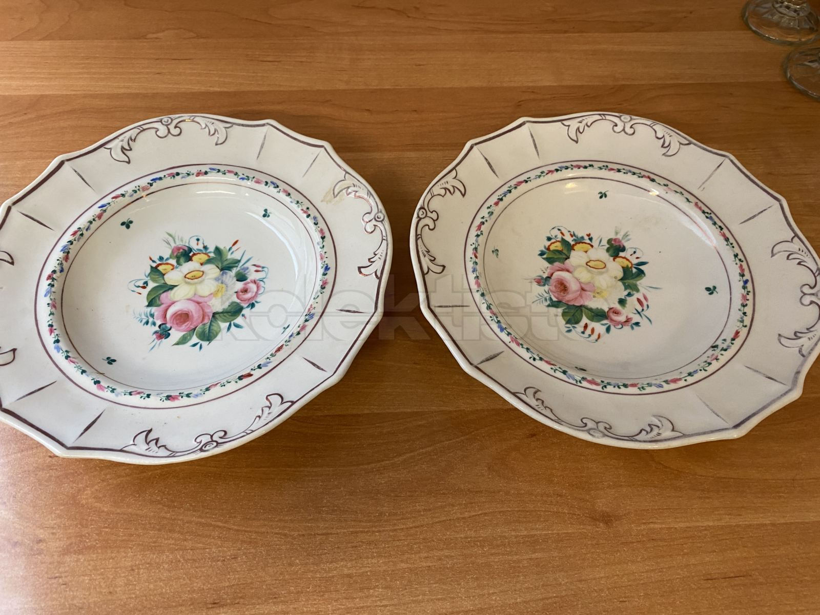 Porcelánový talíř