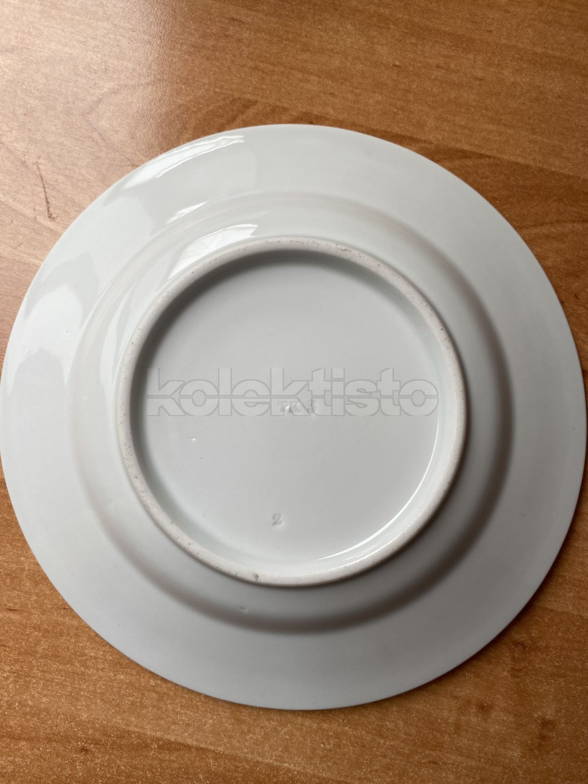 Porcelánový dezertní talířek s malbou květin, 3 druhy, cena za 1 ks