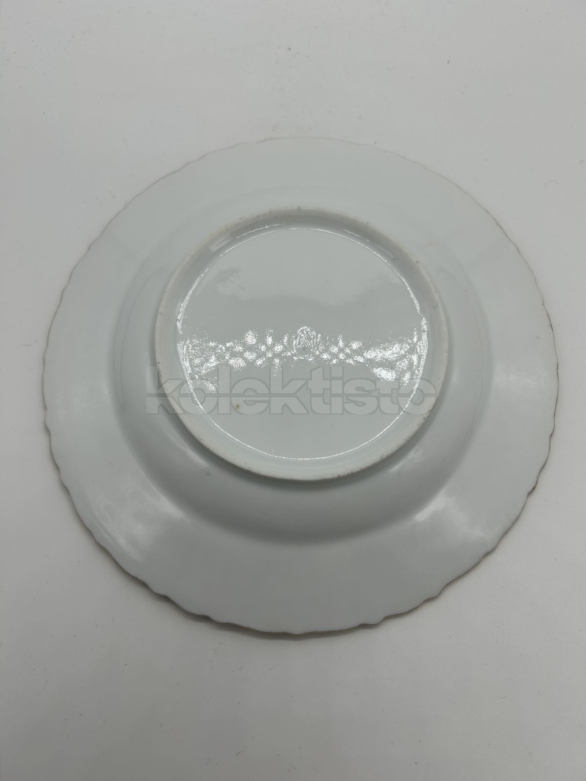 Porcelánový talířek