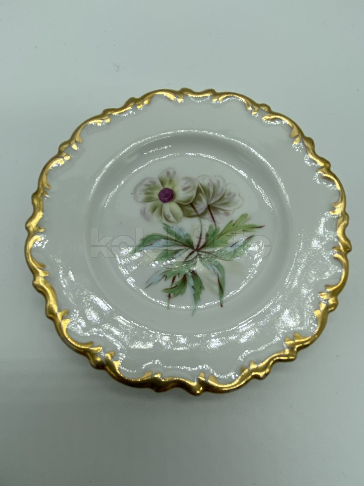 Porcelánový talířek