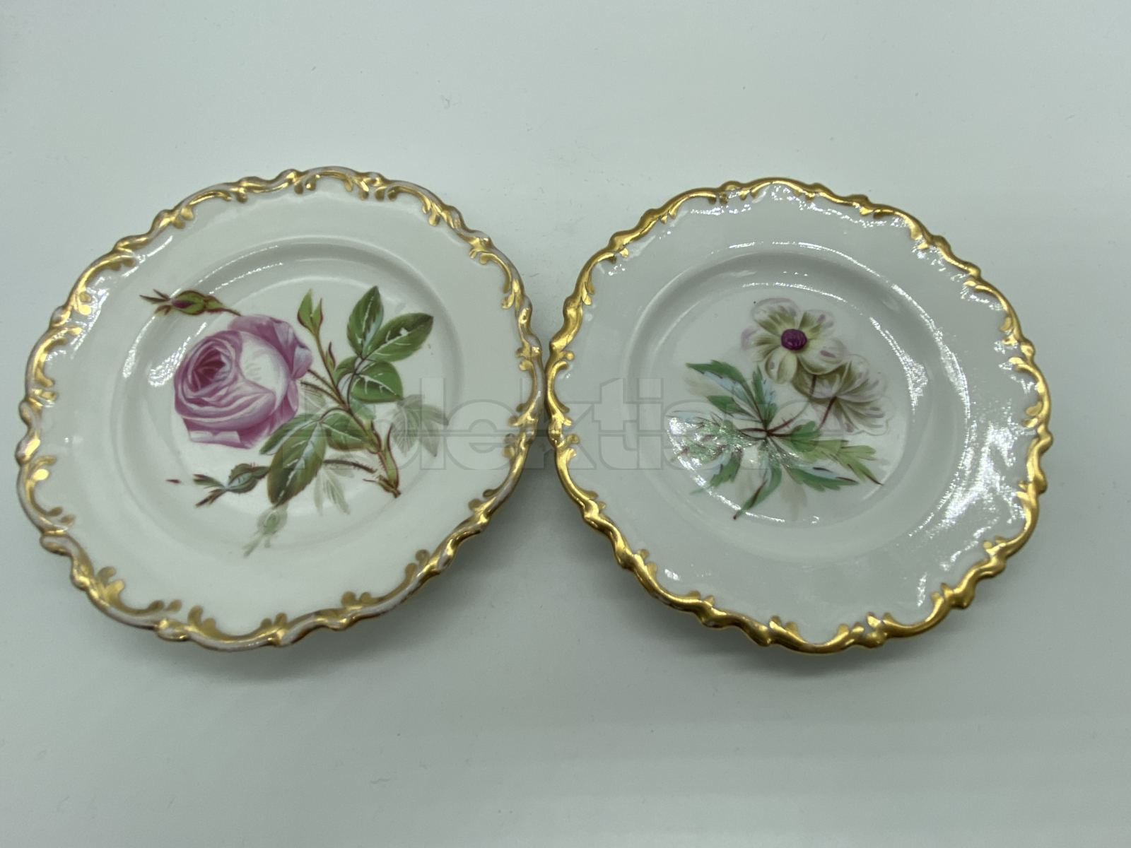 Porcelánový talířek