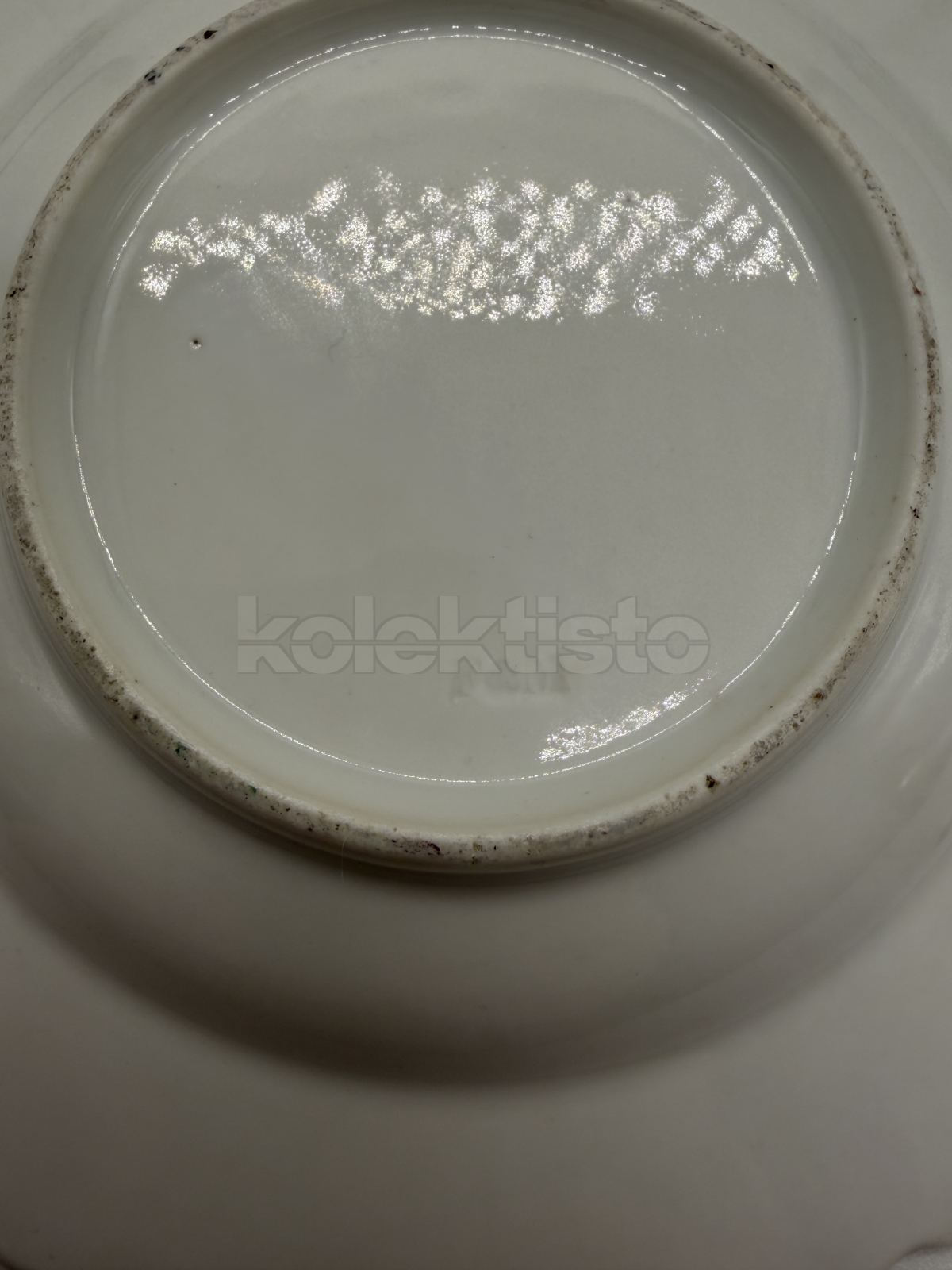 Porcelánový talířek