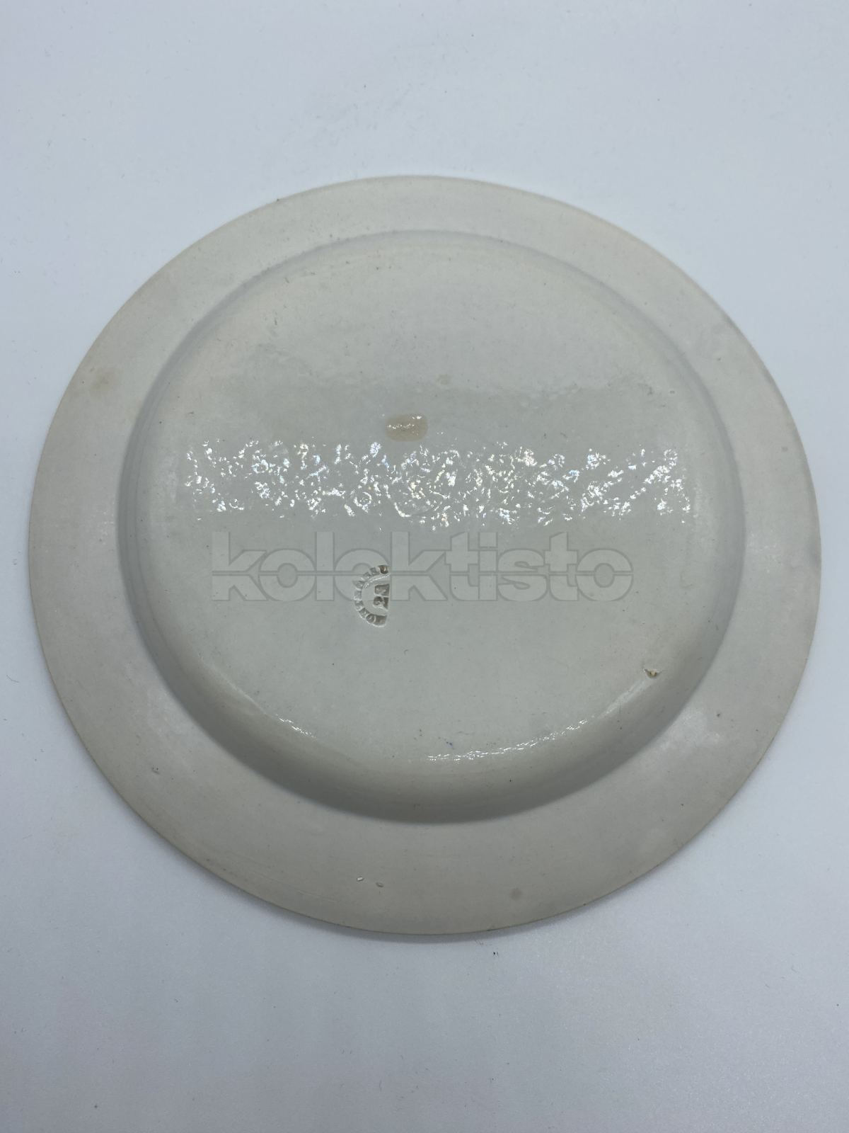 Porcelánový talířek z černotiskem