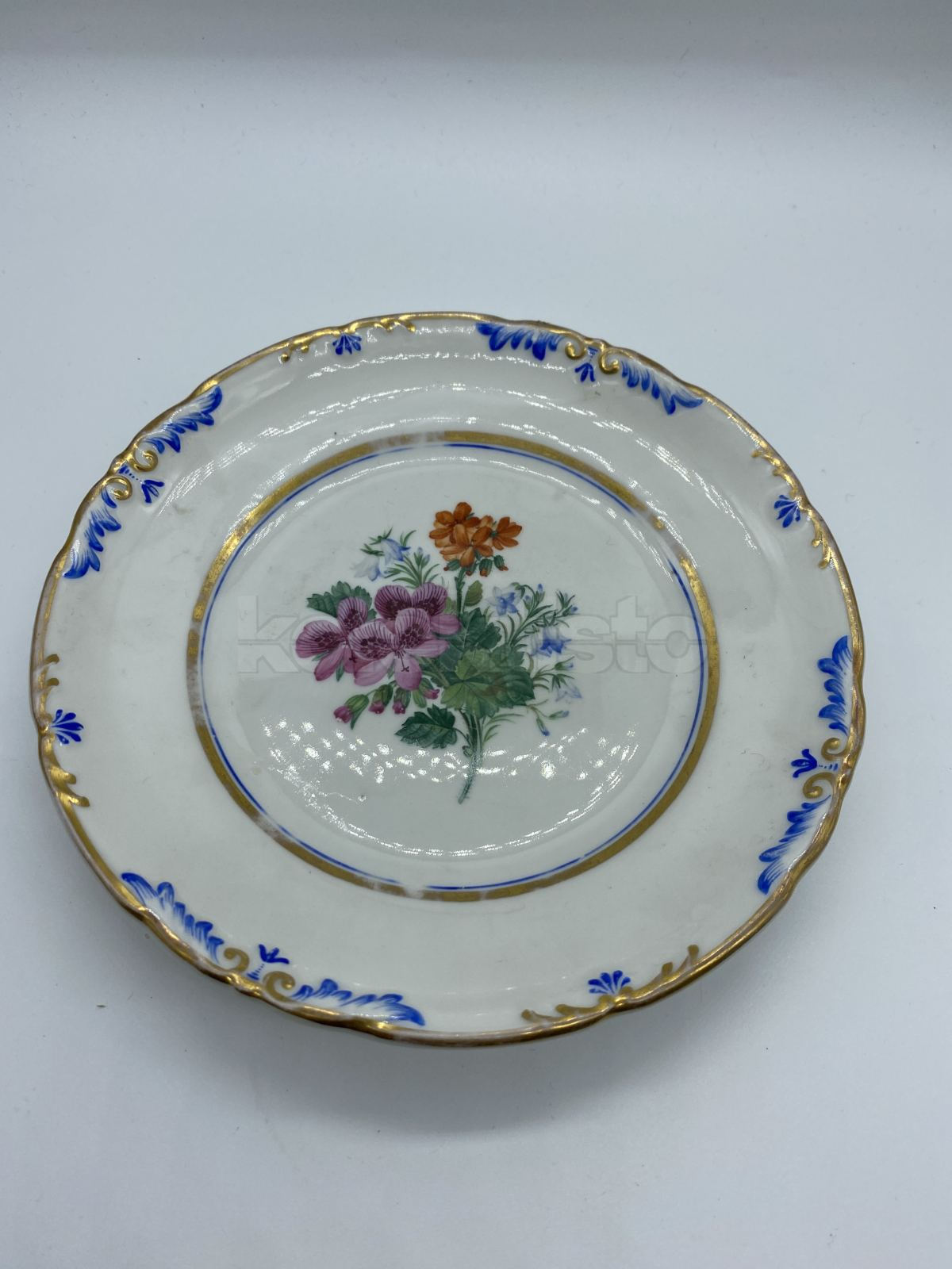 Porcelánový dezertní talířek