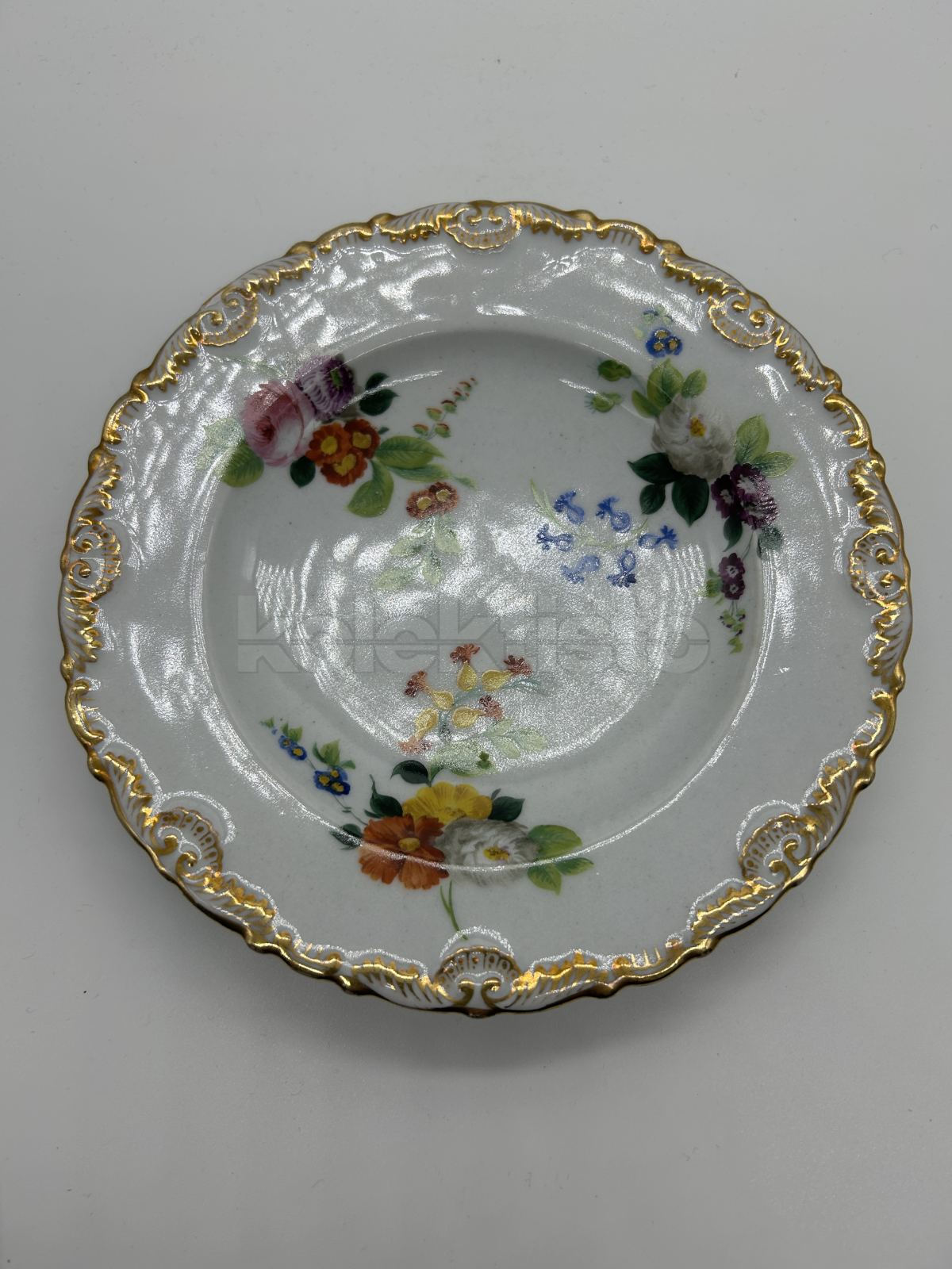Porcelánový talířek