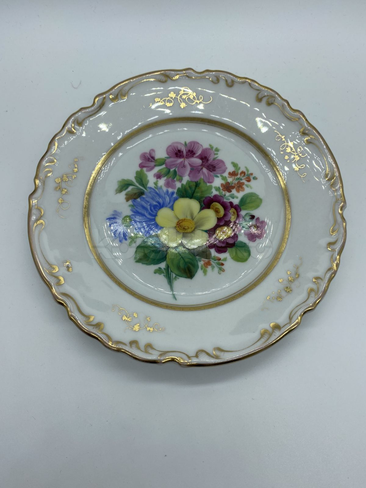 Porcelánový dezertní talířek
