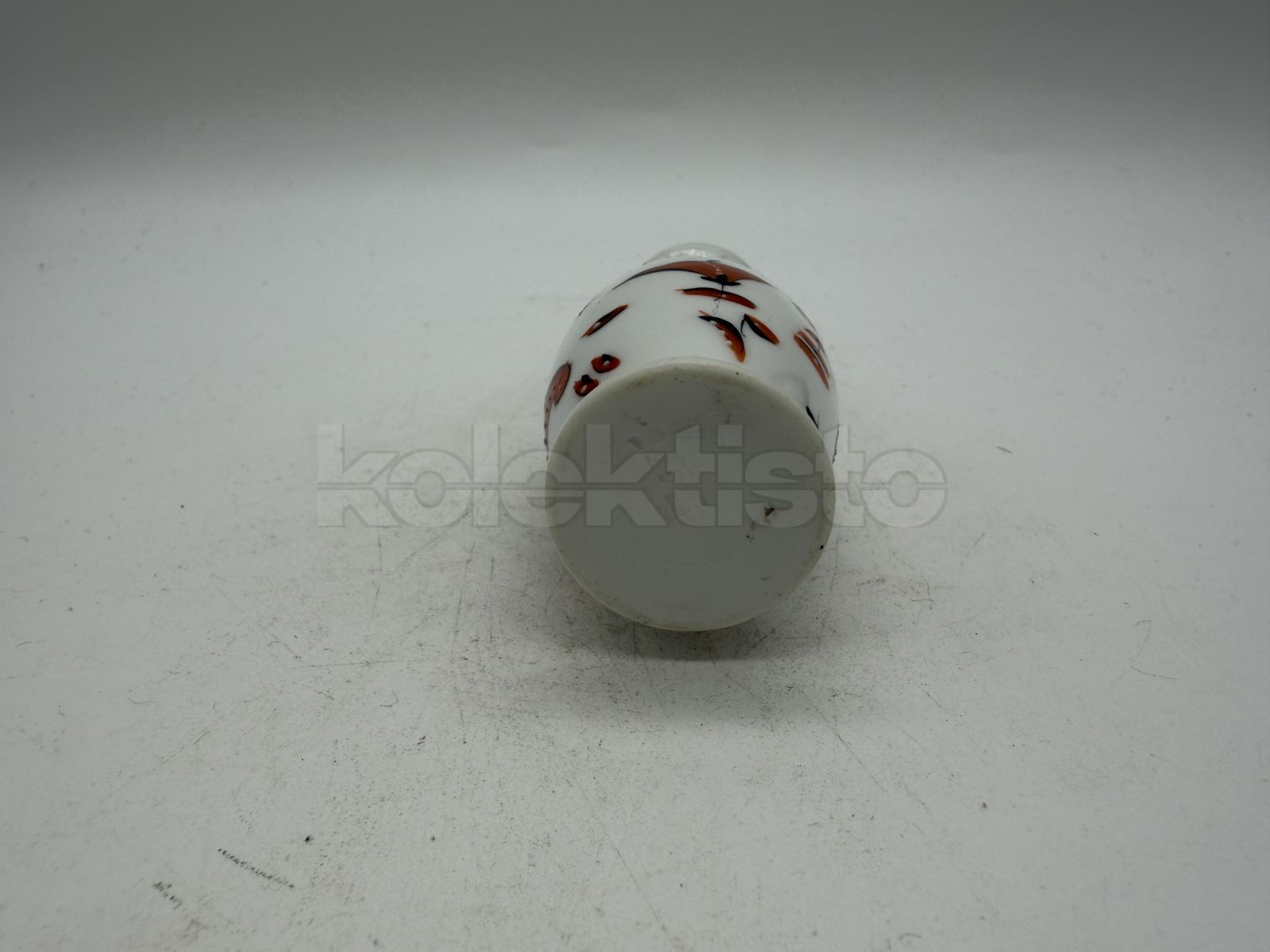 Porcelánová vázička