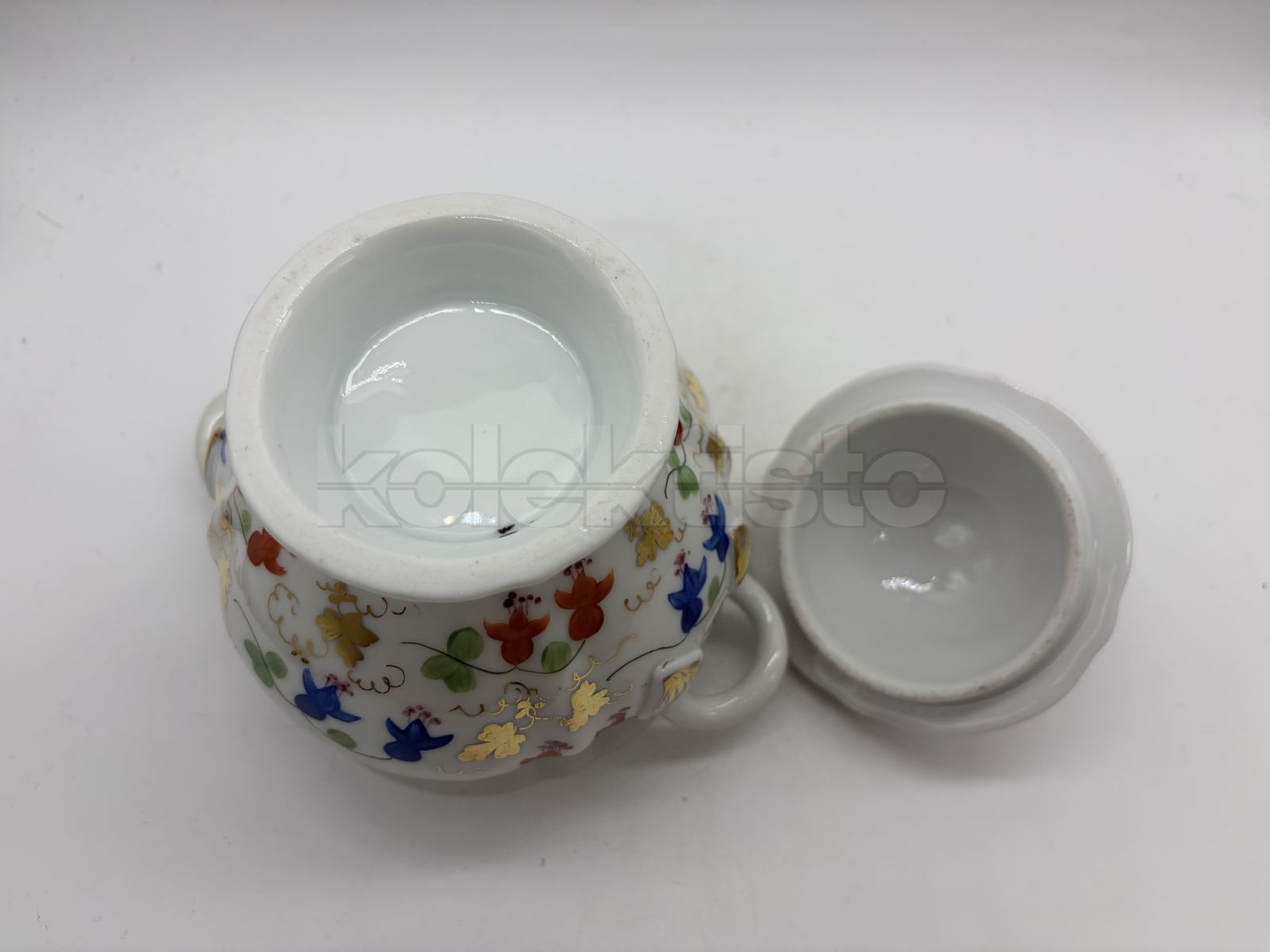 Porcelánová cukřenka