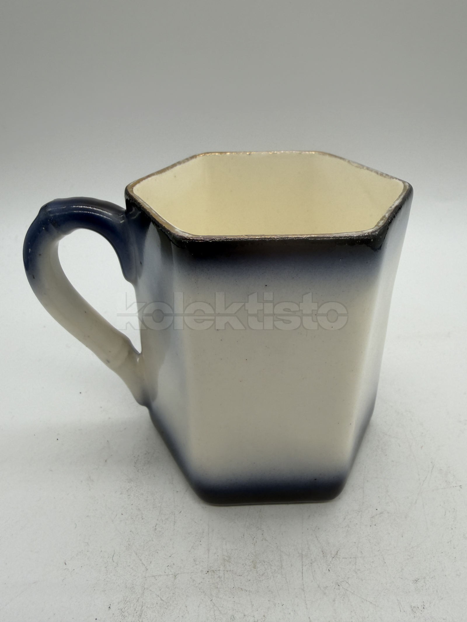 Porcelánový hrnek F. Josef