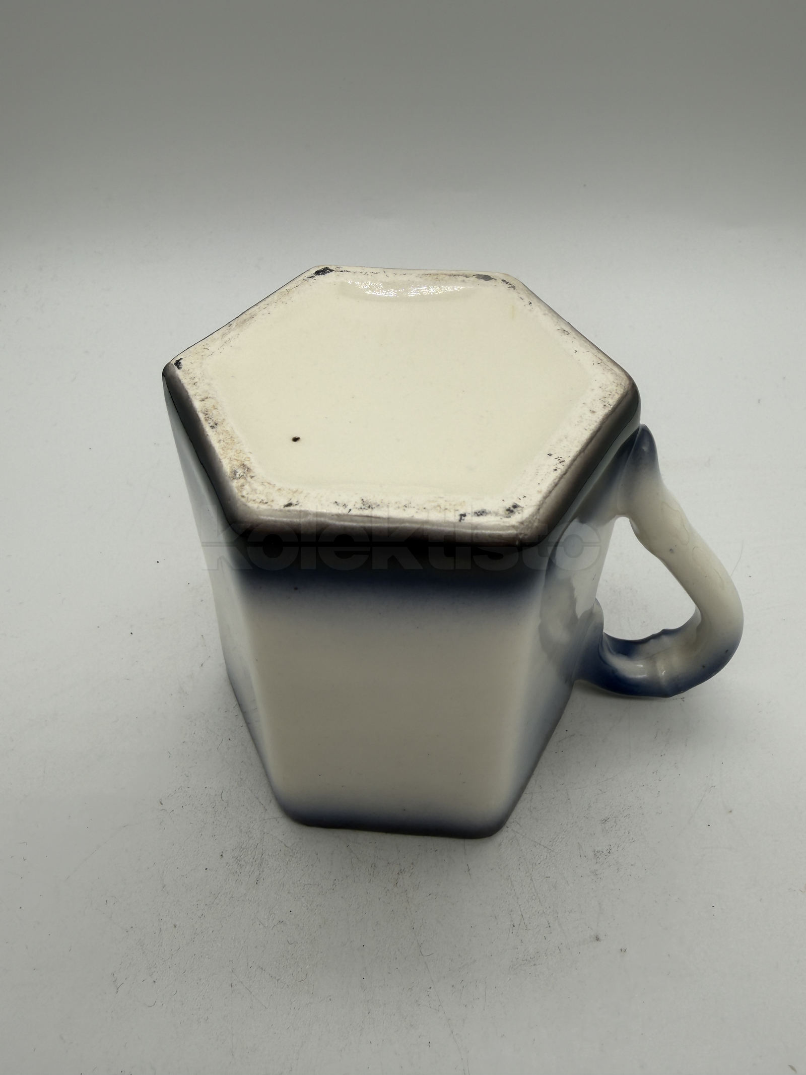 Porcelánový hrnek F. Josef
