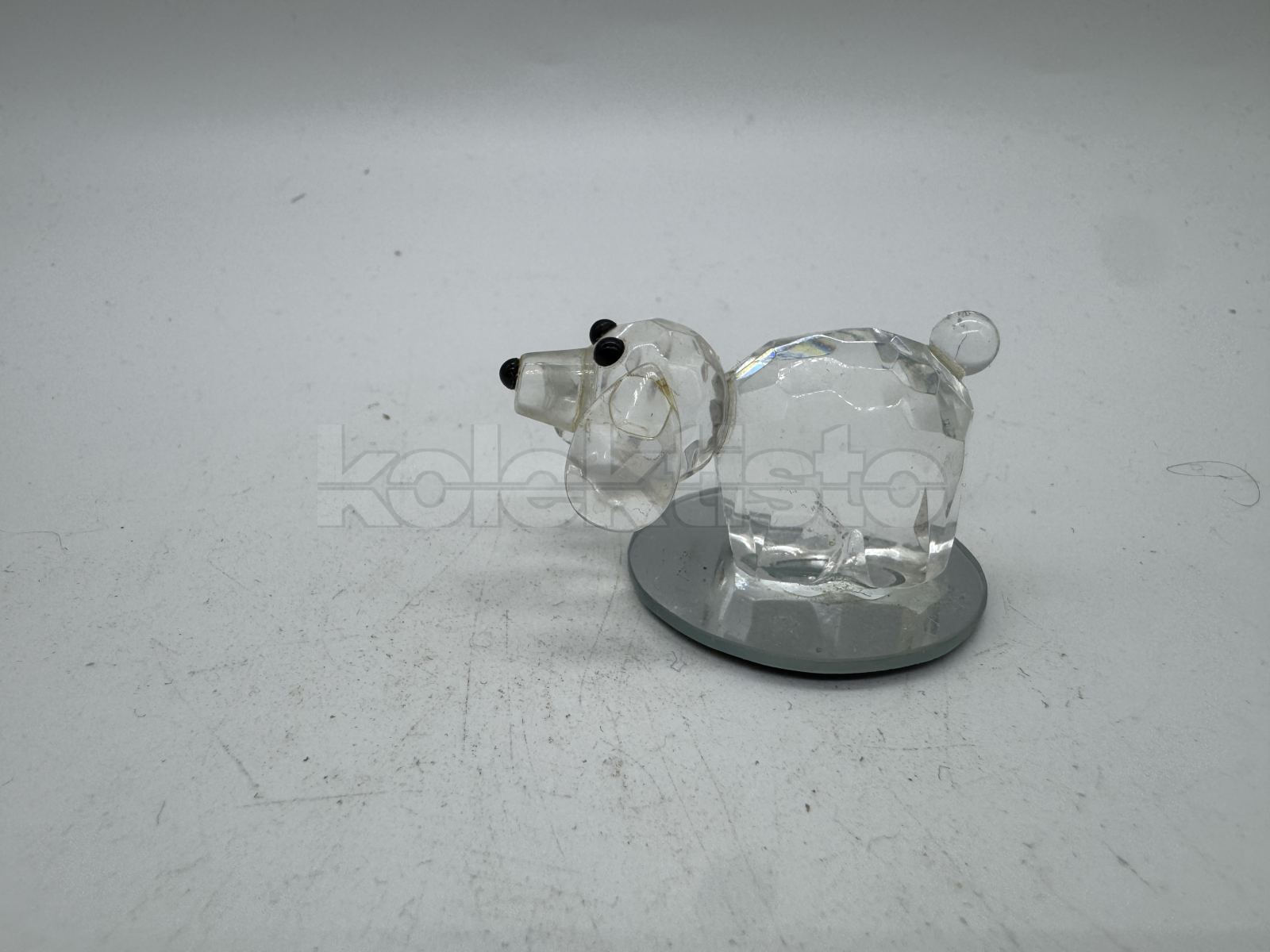 Skleněná figurka psa SWAROVSKI