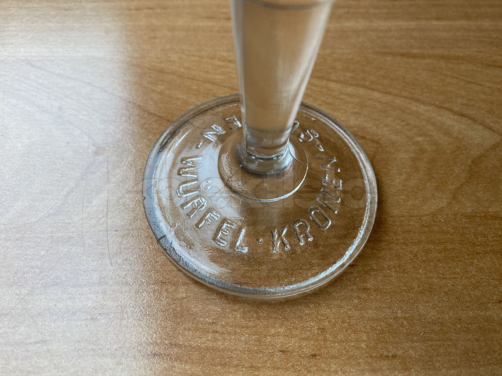 Sklenice z čirého lis. skla WÜRTEL KRONEN SUPPEN