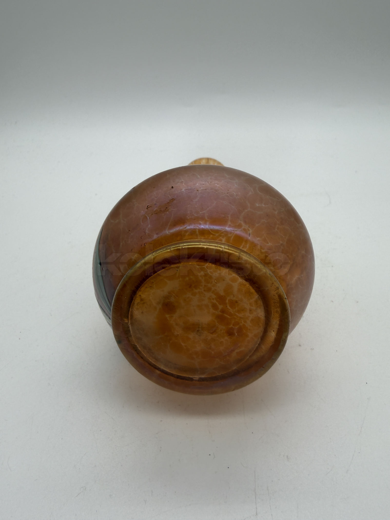 Skleněná váza s malbou