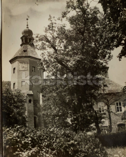 100 Kč XXX Foto NEURČENO, CZE100018