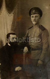 100 Kč XXX Foto NEURČENO, CZE100037