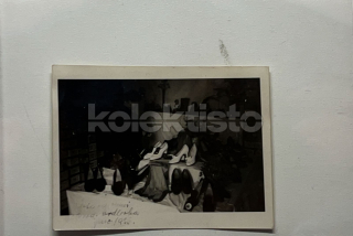 200 Kč XXX Foto NEURČENO OBCHODY, BAŤA, CZE100088