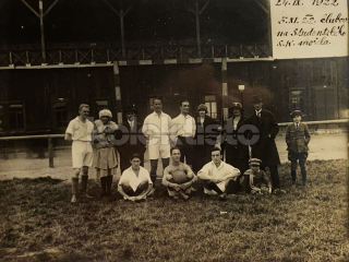 200 Kč XXX Foto NEURČENO FOTBAL, CZE100097