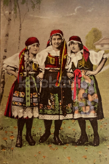 100 Kč XXX Pohlednice NEURČENO KROJE, CZE100329