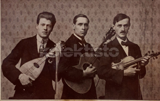 300 Kč ABM Pohlednice Praha MUZIKANTI, CZE100493