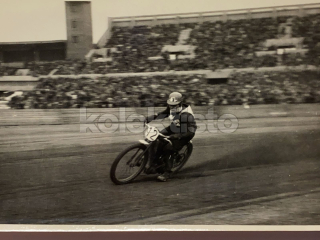 350 Kč ABM Foto Praha 6-Strahov, CZE101983