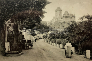 200 Kč BE Pohlednice Karlštejn, CZE104815