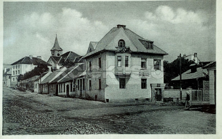 360 Kč CB Pohlednice Lišov HOSPODY, CZE106879