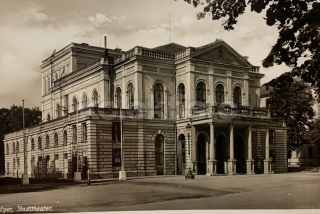 300 Kč CH Pohlednice Cheb DIVADLA, CZE107399