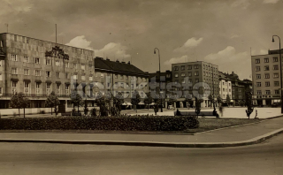 130 Kč HK Pohlednice Hradec Králové, CZE110706