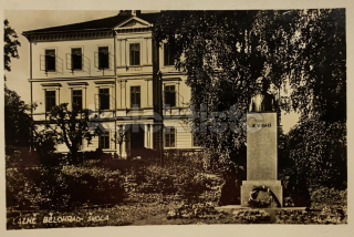 160 Kč JC Pohlednice Lázně Bělohrad POMNÍKY, CZE111192