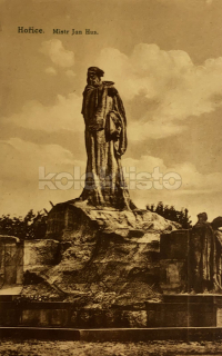 140 Kč JC Pohlednice Hořice POMNÍKY, CZE111457