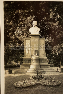 160 Kč JC Pohlednice Hořice POMNÍKY, CZE111466