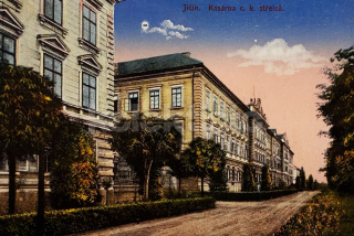 300 Kč JC Pohlednice Jičín KASÁRNY, CZE111541