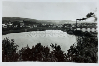 300 Kč JI Pohlednice Třešť TOVÁRNY, CZE112189