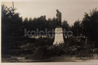 320 Kč KL Pohlednice Unhošť POMNÍKY, CZE113426