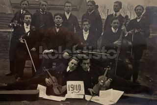 150 Kč KO Pohlednice Kolín MUZIKANTI, CZE114137