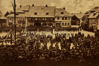 320 Kč LI Pohlednice Jablonné v Podještědí VOJÁCI, CZE115837