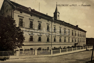 320 Kč ME Pohlednice Veltrusy, CZE117226