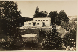 280 Kč NA Pohlednice Krčín, CZE117434