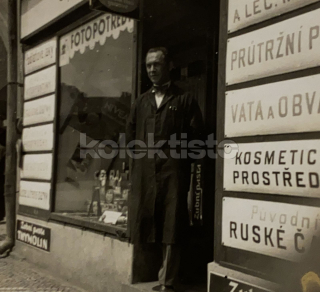 150 Kč NA Foto Jaroměř-Josefov OBCHODY, CZE117652